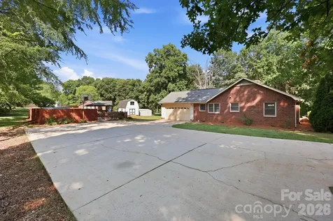 41 Old Farm Road Salisbury NC 28147