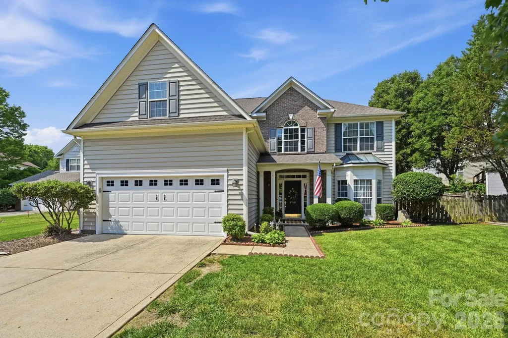 8918 Magennis Grove Court Charlotte NC 28216