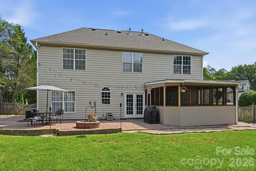 8918 Magennis Grove Court Charlotte NC 28216