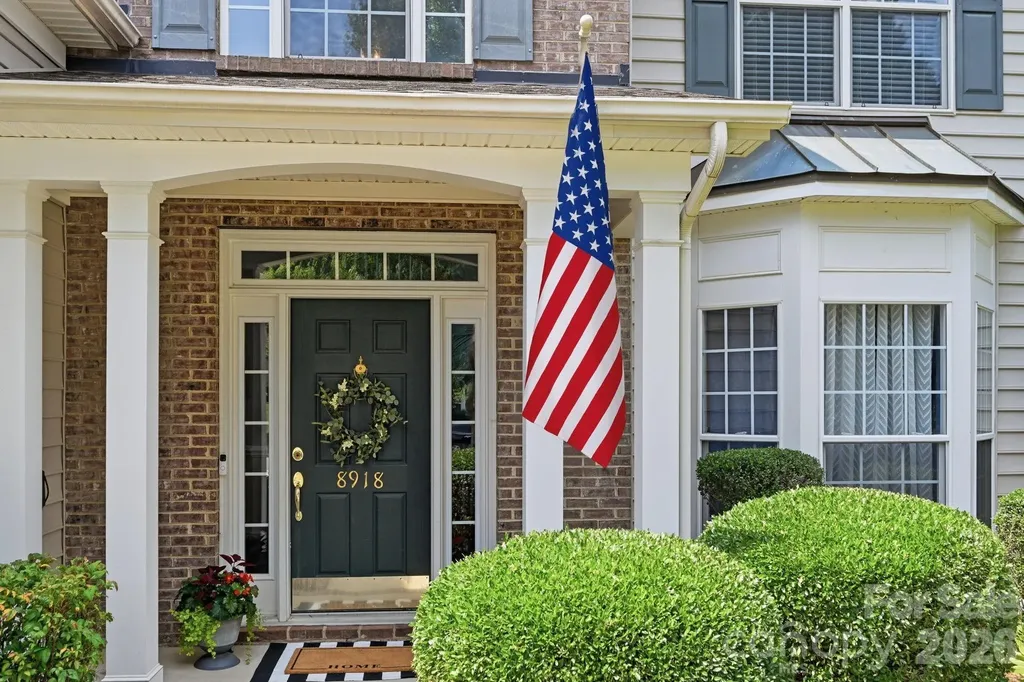 8918 Magennis Grove Court Charlotte NC 28216