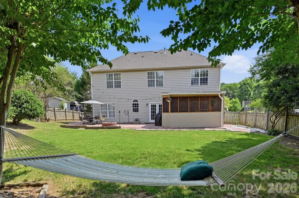 8918 Magennis Grove Court Charlotte NC 28216