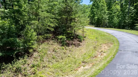 108 Mountain Brook Trail Nebo NC 28761