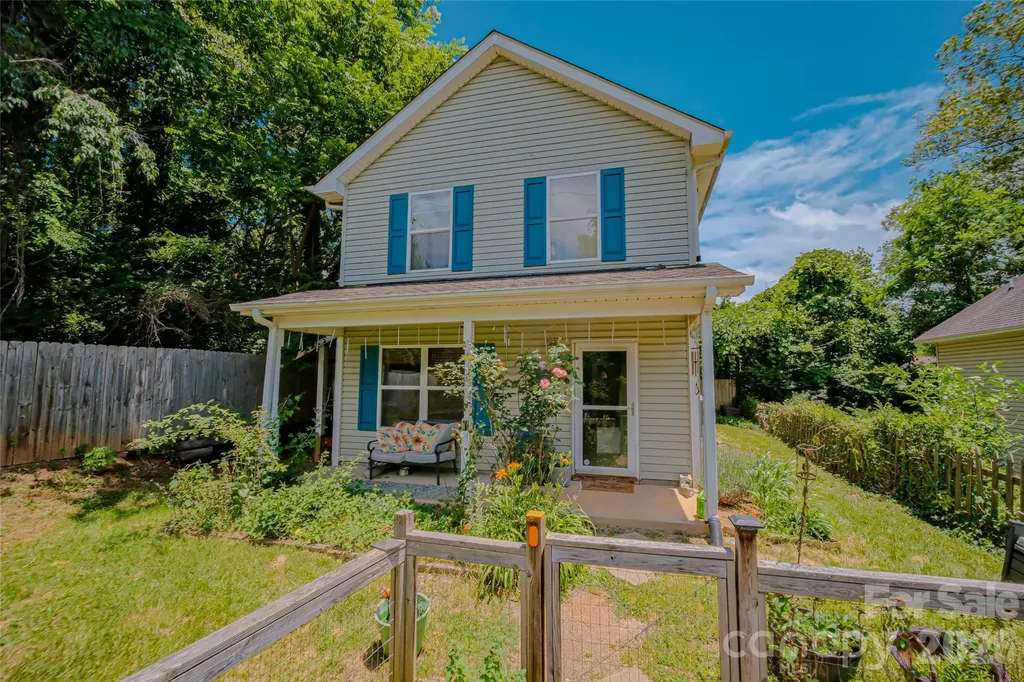 7 Dogwood Lane Asheville NC 28803