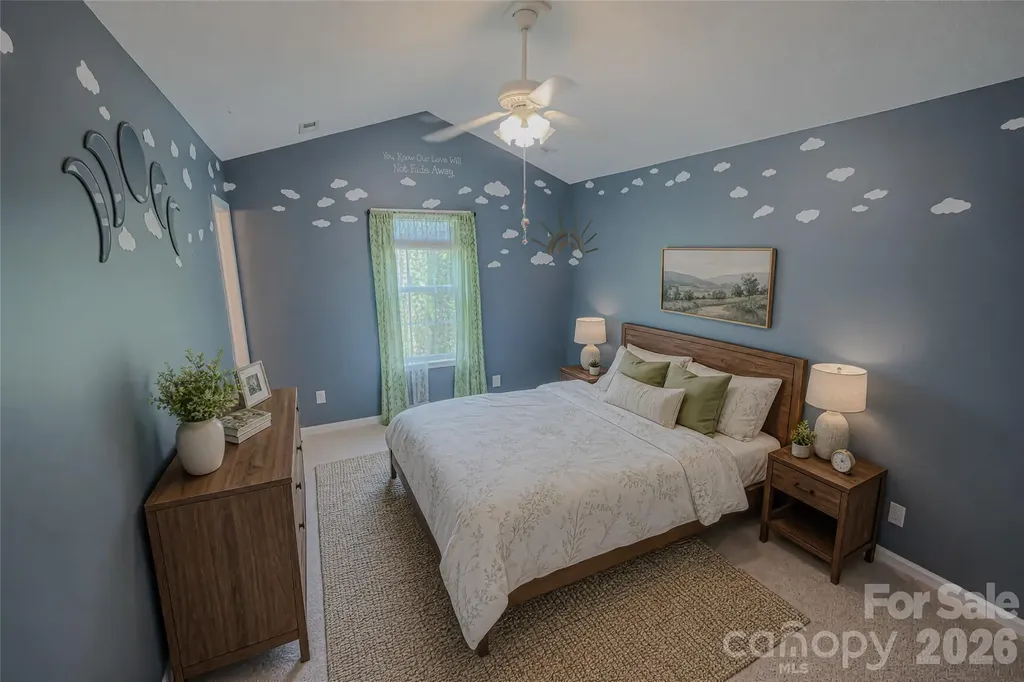 7 Dogwood Lane Asheville NC 28803