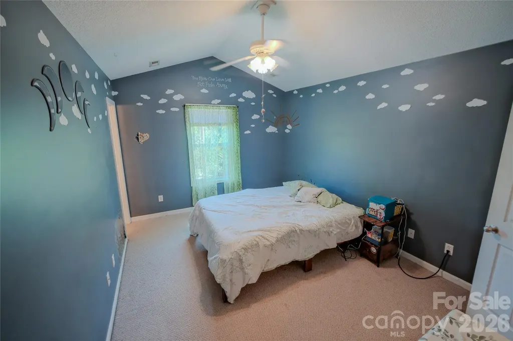 7 Dogwood Lane Asheville NC 28803