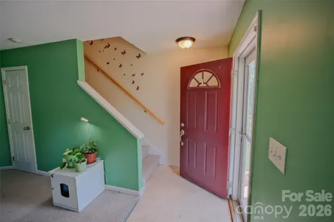 7 Dogwood Lane Asheville NC 28803