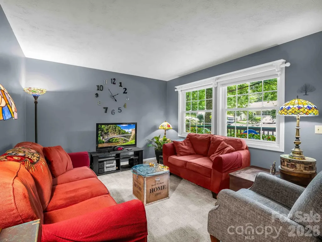 115 Cinnamon Way Flat Rock NC 28731