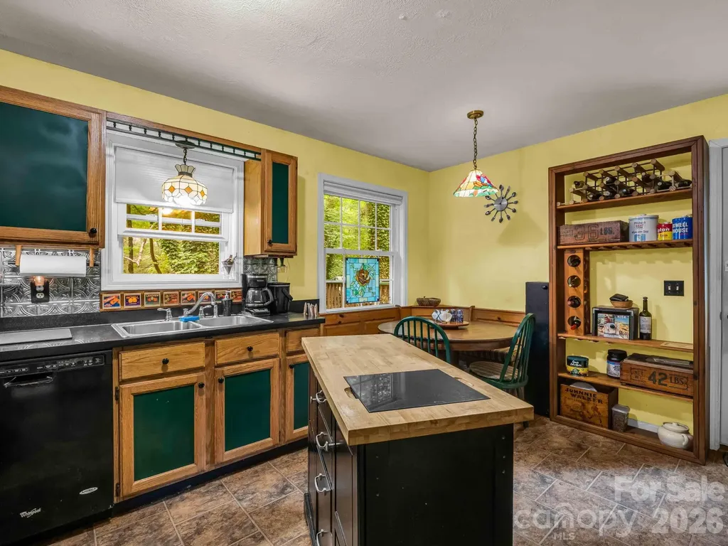 115 Cinnamon Way Flat Rock NC 28731