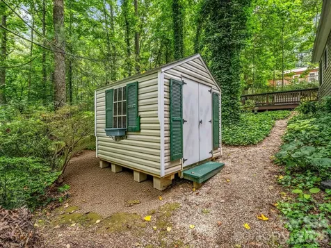 115 Cinnamon Way Flat Rock NC 28731