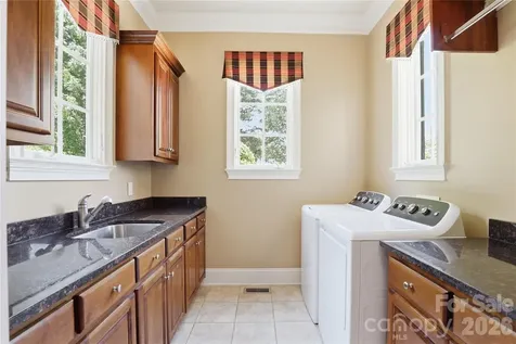 161 Cape Cod Way Mooresville NC 28117