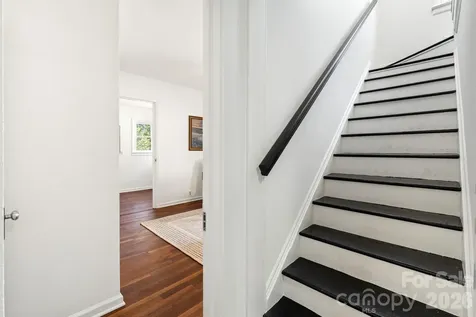 4 Elliott Drive Thomasville NC 27360