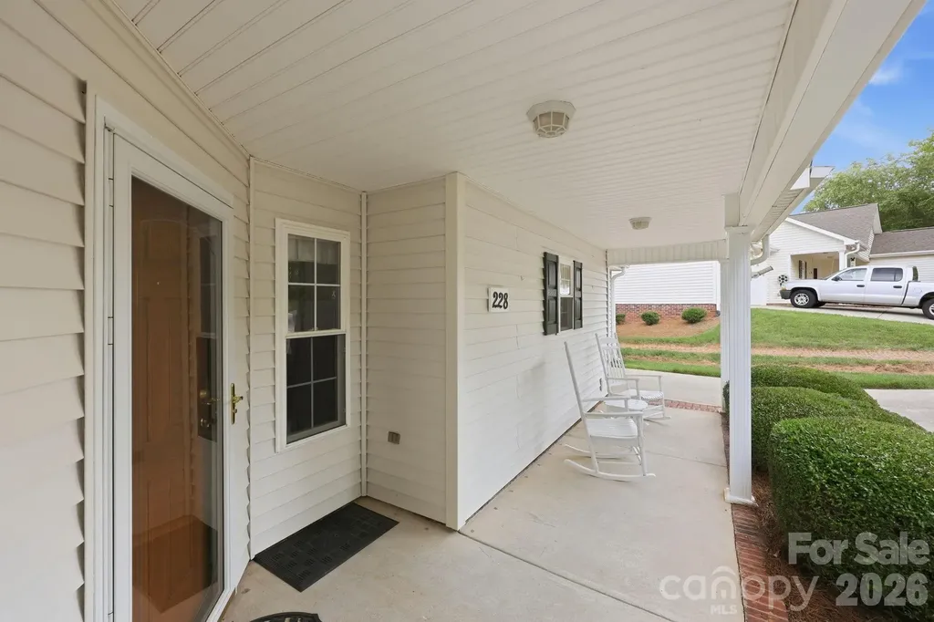 228 Oak Village Parkway Mooresville NC 28117
