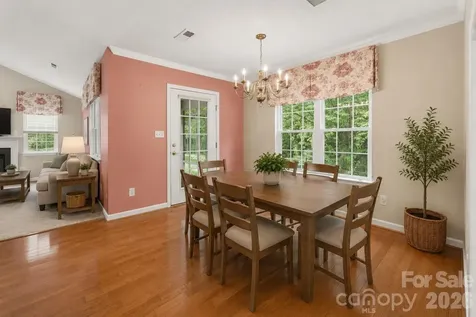 228 Oak Village Parkway Mooresville NC 28117