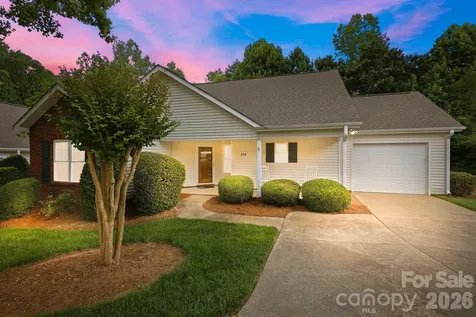 228 Oak Village Parkway Mooresville NC 28117