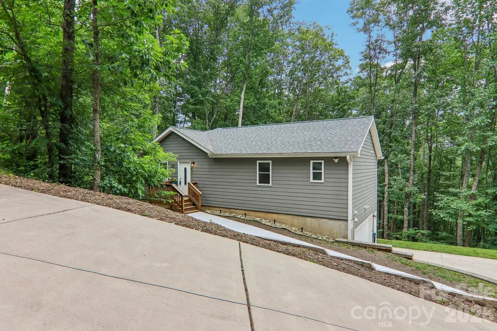 49 Wilderness Trail Candler NC 28715