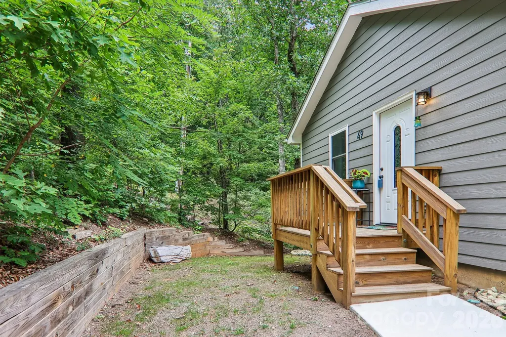 49 Wilderness Trail Candler NC 28715