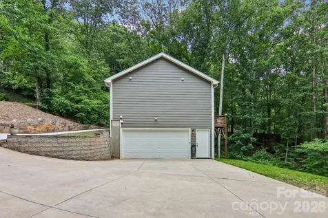 49 Wilderness Trail Candler NC 28715