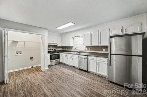 505 S 13th Street Bessemer City NC 28016