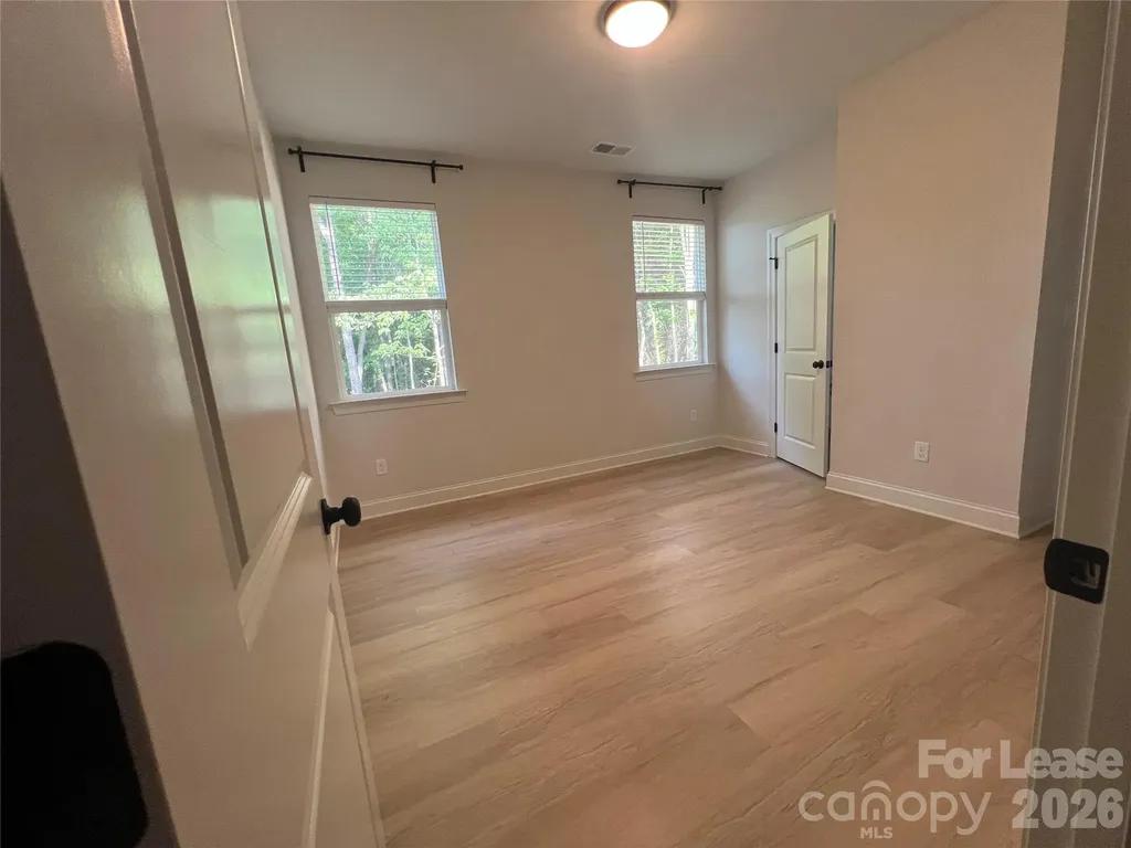 4328 Woodwind Street Charlotte NC 28213