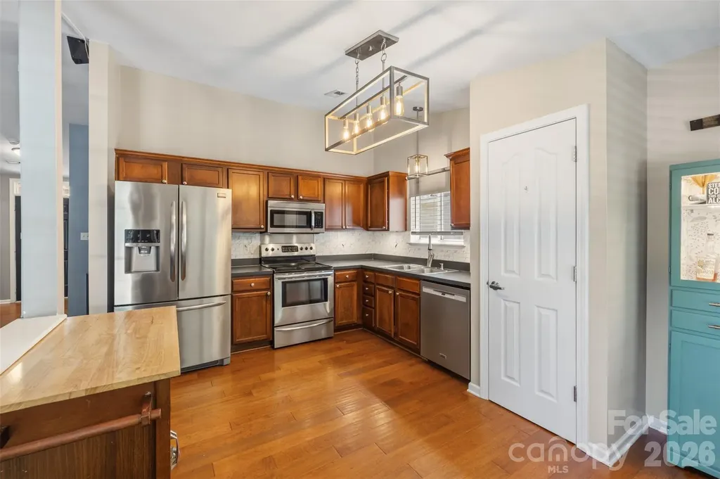 4313 Bubbling Brook Court Charlotte NC 28278