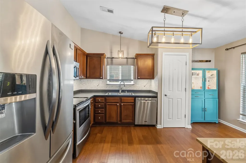 4313 Bubbling Brook Court Charlotte NC 28278