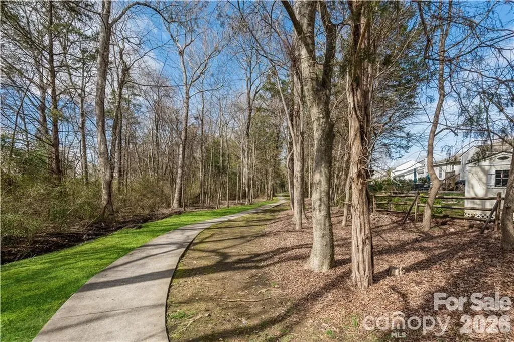 4313 Bubbling Brook Court Charlotte NC 28278