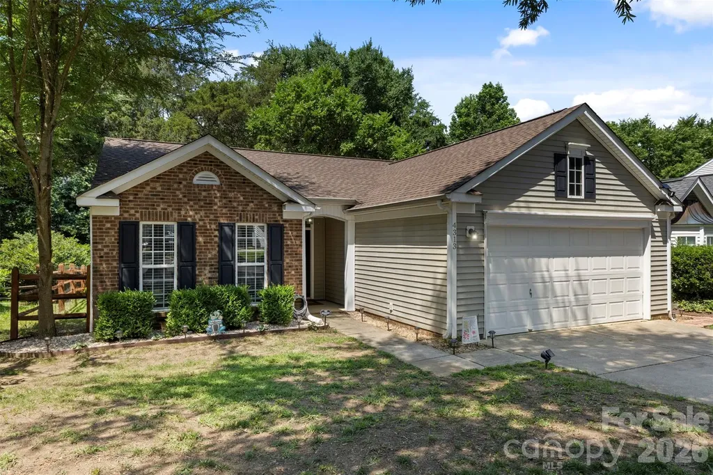4313 Bubbling Brook Court Charlotte NC 28278