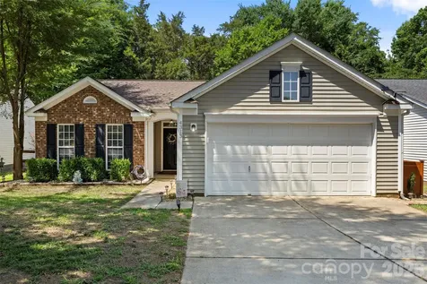 4313 Bubbling Brook Court Charlotte NC 28278