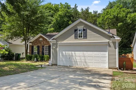 4313 Bubbling Brook Court Charlotte NC 28278