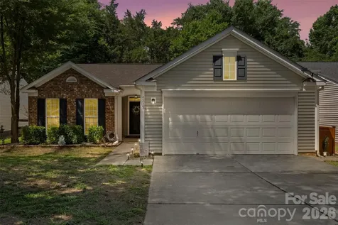 4313 Bubbling Brook Court Charlotte NC 28278