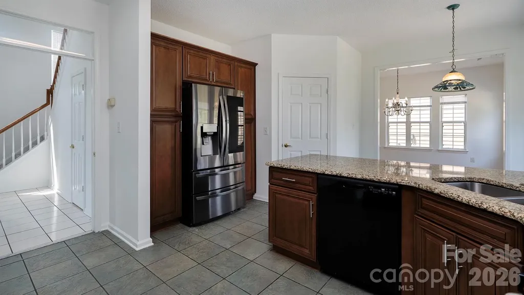 11807 Song Sparrow Lane Charlotte NC 28269