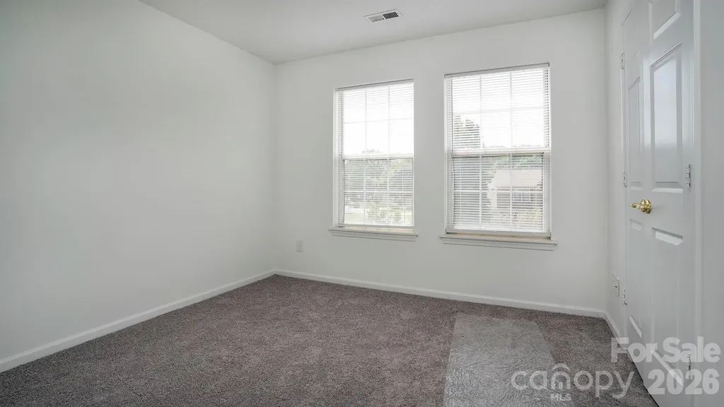 11807 Song Sparrow Lane Charlotte NC 28269