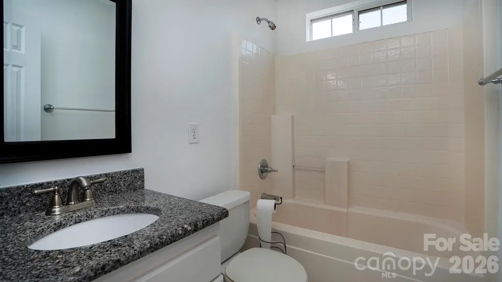 11807 Song Sparrow Lane Charlotte NC 28269