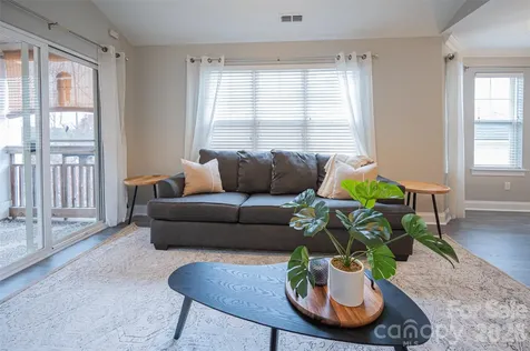 3148 Walnut Park Drive Charlotte NC 28262