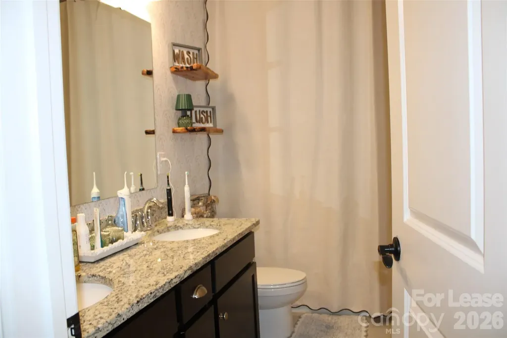 4181 Palm Drive Denver NC 28037