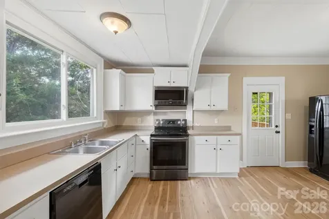 497 Washington Street Cramerton NC 28032