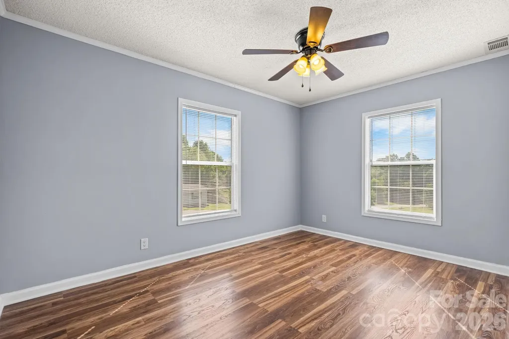 3015 Farm Pond Lane Granite Falls NC 28630
