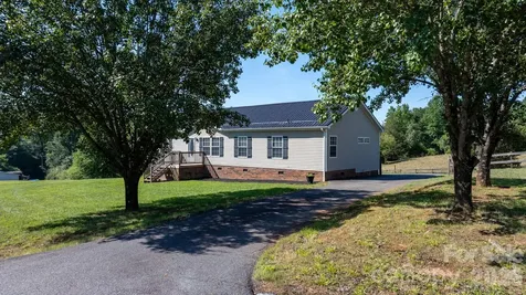 3015 Farm Pond Lane Granite Falls NC 28630