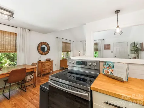 3814 Wonderland Drive Matthews NC 28104