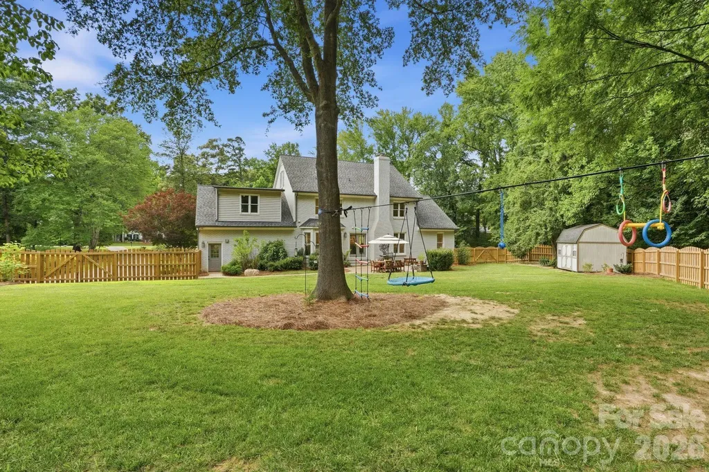2516 Greenbrook Parkway Matthews NC 28104