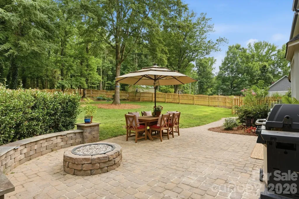 2516 Greenbrook Parkway Matthews NC 28104