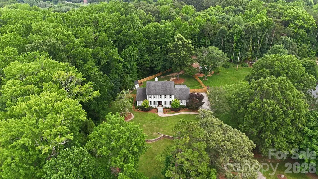 2516 Greenbrook Parkway Matthews NC 28104