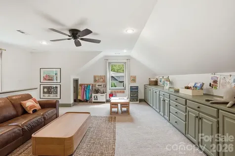 2516 Greenbrook Parkway Matthews NC 28104