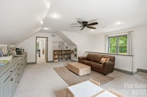 2516 Greenbrook Parkway Matthews NC 28104