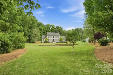 2516 Greenbrook Parkway Matthews NC 28104