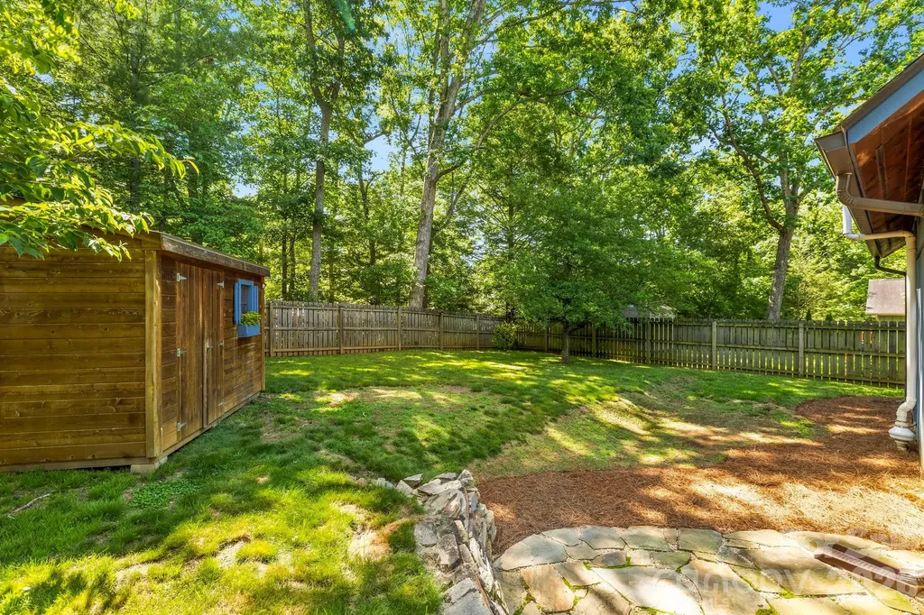 216 Hiawassee Avenue Black Mountain NC 28711