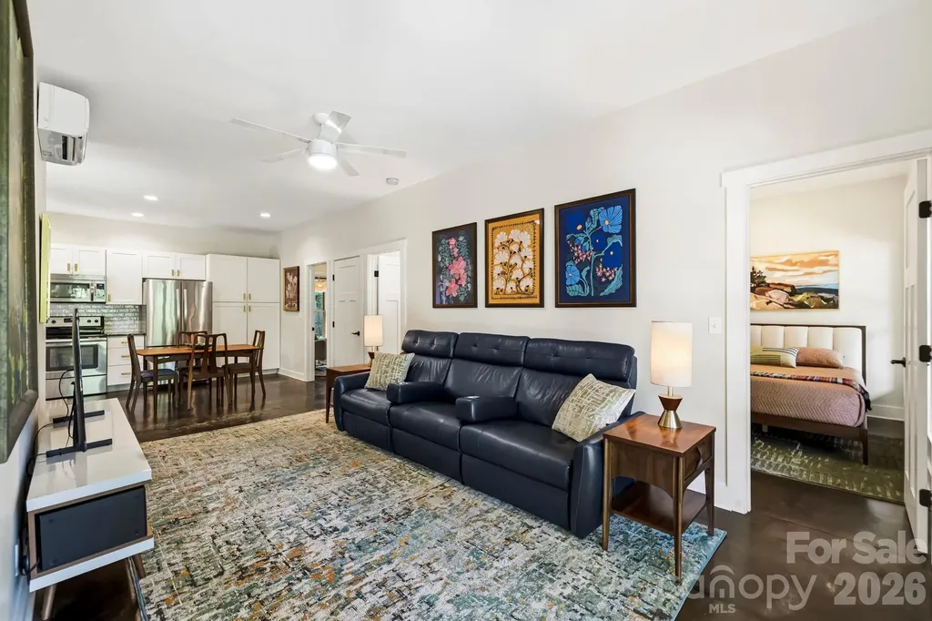 216 Hiawassee Avenue Black Mountain NC 28711