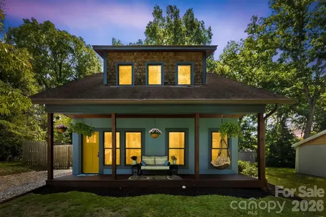 216 Hiawassee Avenue Black Mountain NC 28711