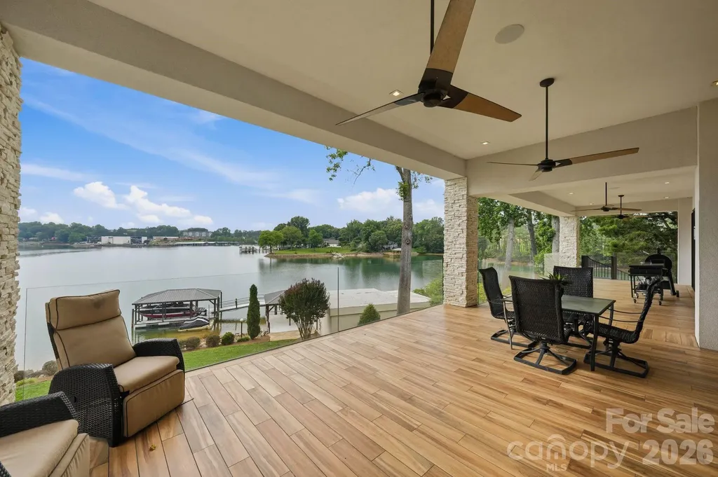 7272 Lynbrook Circle Denver NC 28037