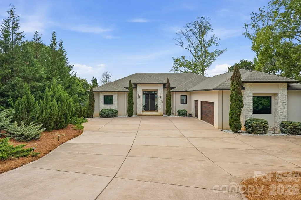 7272 Lynbrook Circle Denver NC 28037